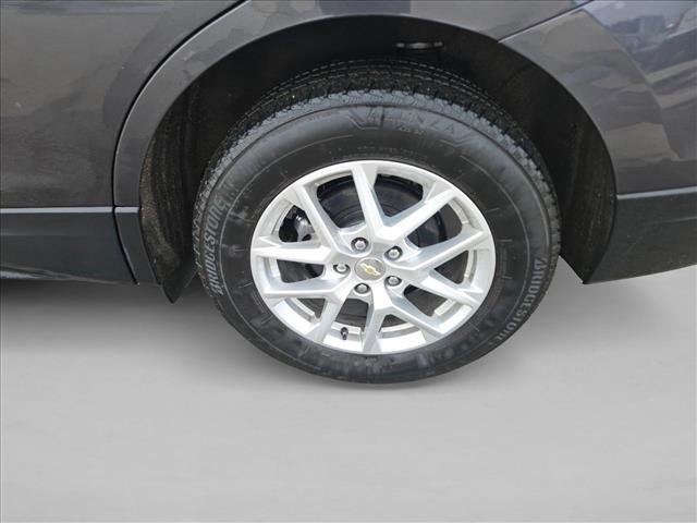 Used 2022 Chevrolet Equinox LS image 9