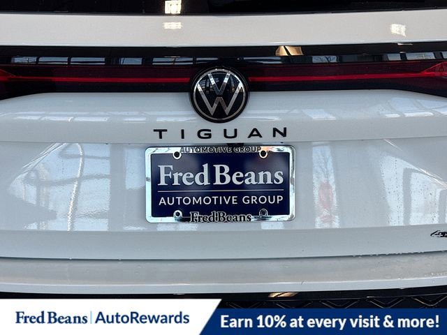 New 2026 Volkswagen Tiguan SE R-Line image 17