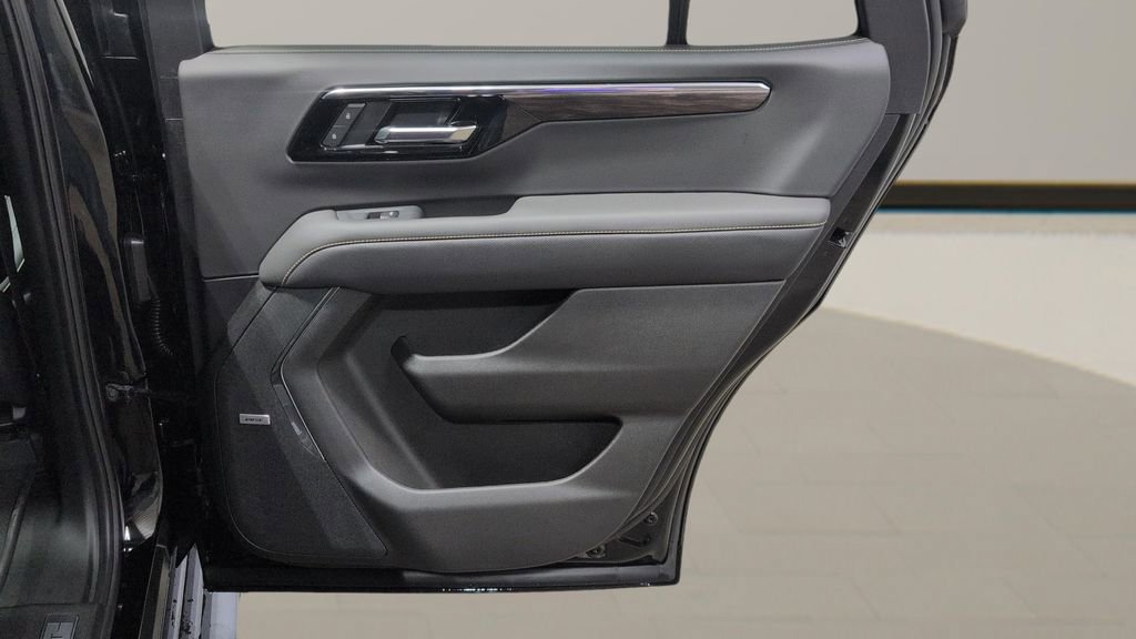 New 2026 Chevrolet Tahoe Premier w/ Sun And Tow Package AWD/4WD image 21