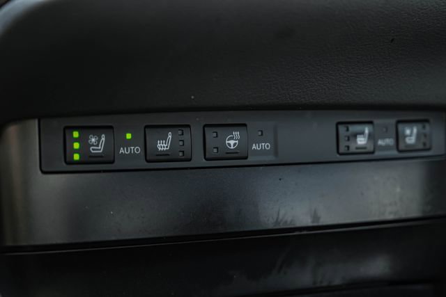 Used 2023 Lexus ES 350 w/ Premium Package FWD image 30