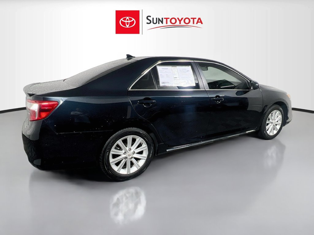 Used 2012 Toyota Camry XLE FWD image 3