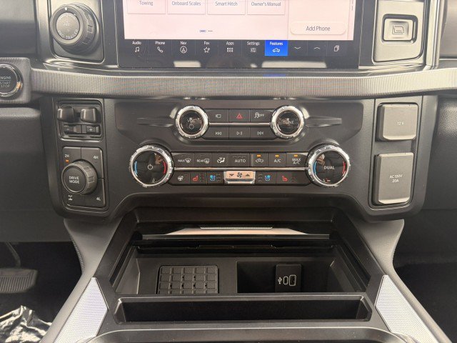 New 2027 Ford F250 Platinum w/ FX4 Off-Road Package AWD/4WD image 24