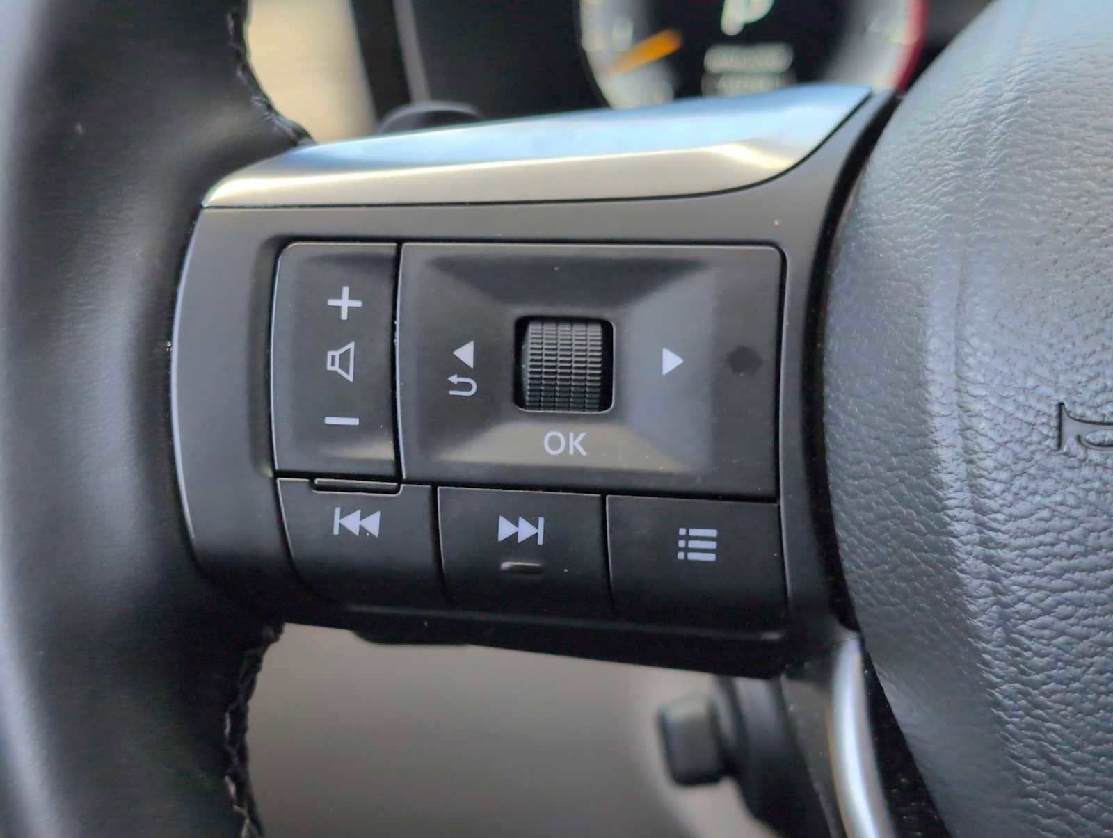 Used 2024 INFINITI QX60 Sensory w/ Vision Package AWD/4WD image 23