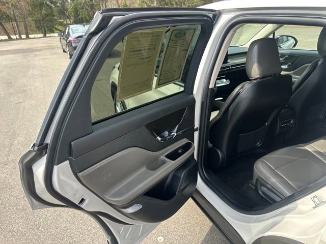 Used 2024 Lincoln Corsair AWD image 23