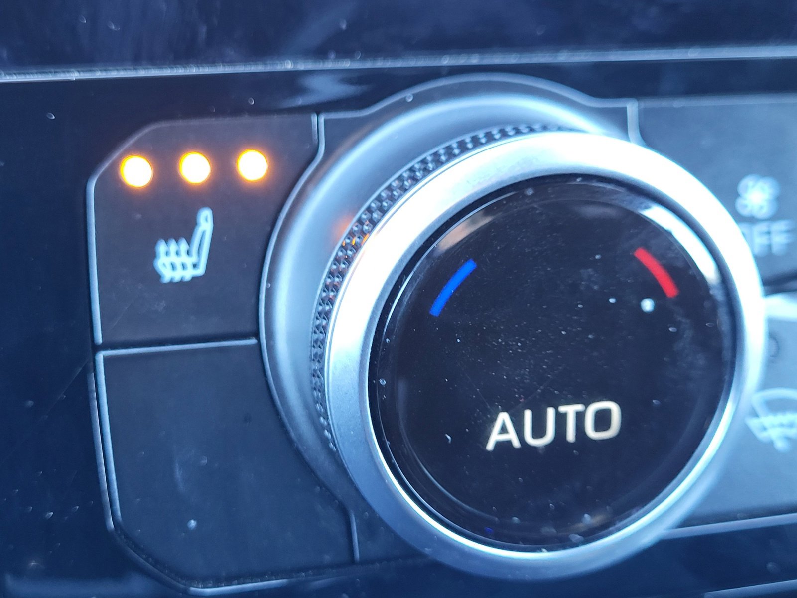 Certified 2025 Toyota Highlander XSE image 33