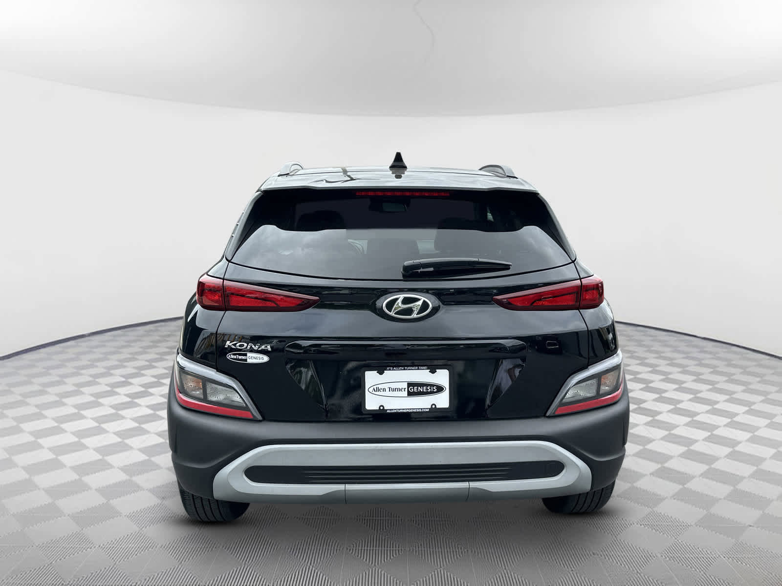 Used 2023 Hyundai Kona SEL image 6
