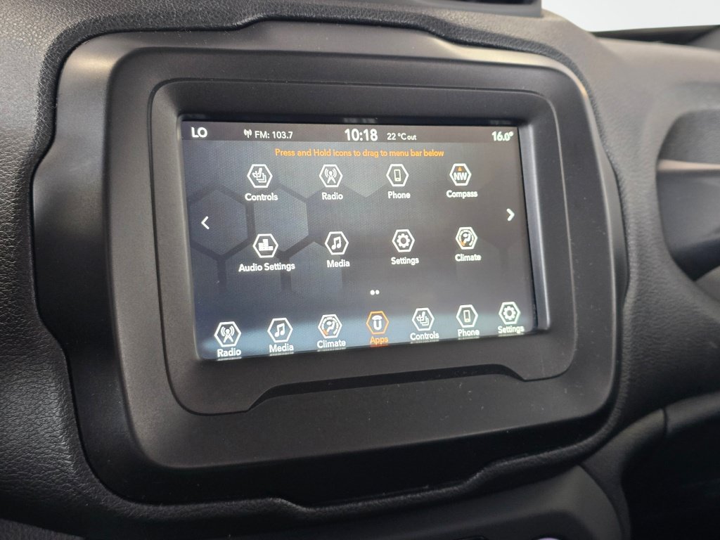 Used 2019 Jeep Renegade Latitude w/ Cold Weather Group AWD/4WD image 26