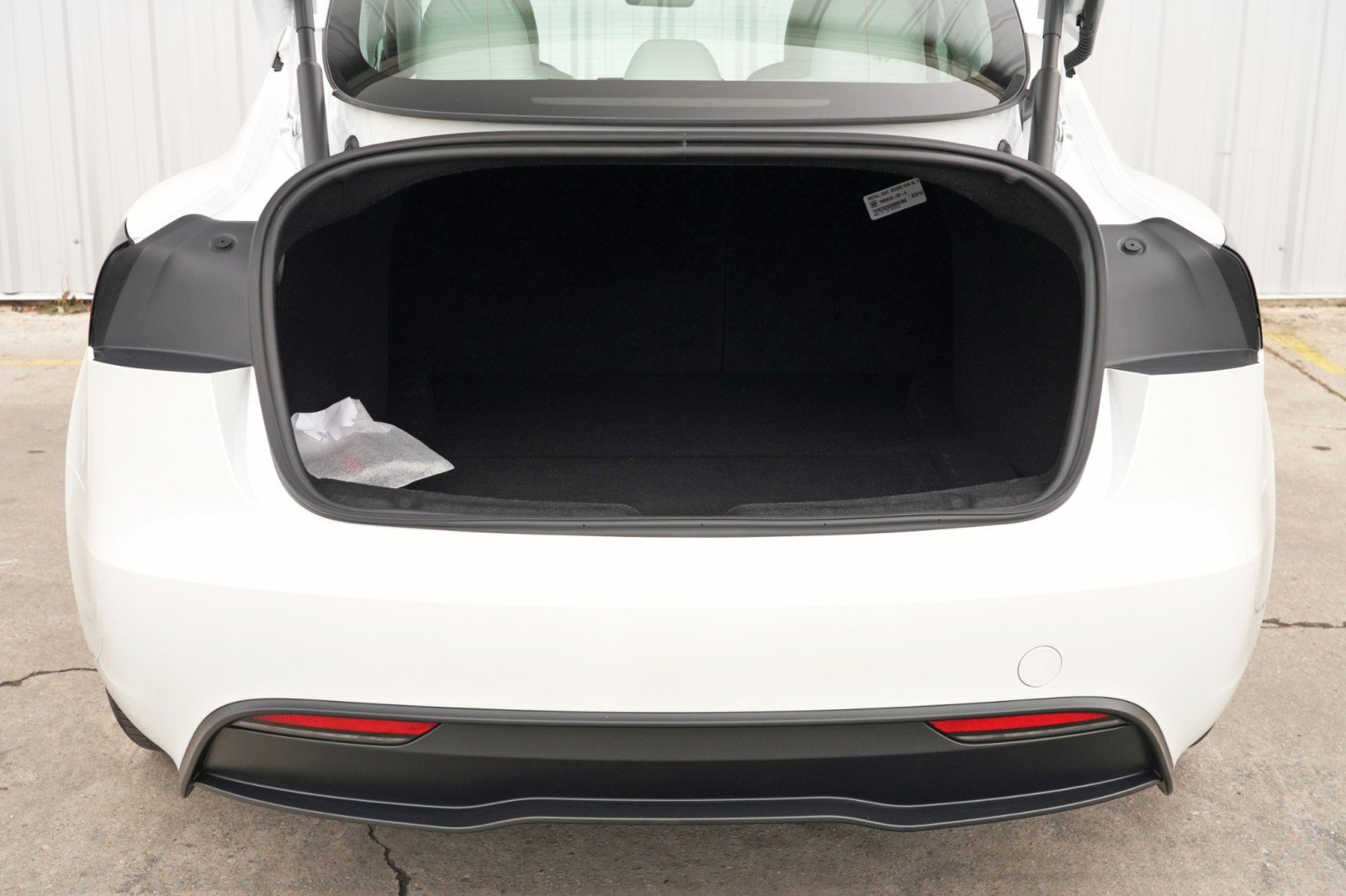 Used 2025 Tesla Model 3 Long Range image 10