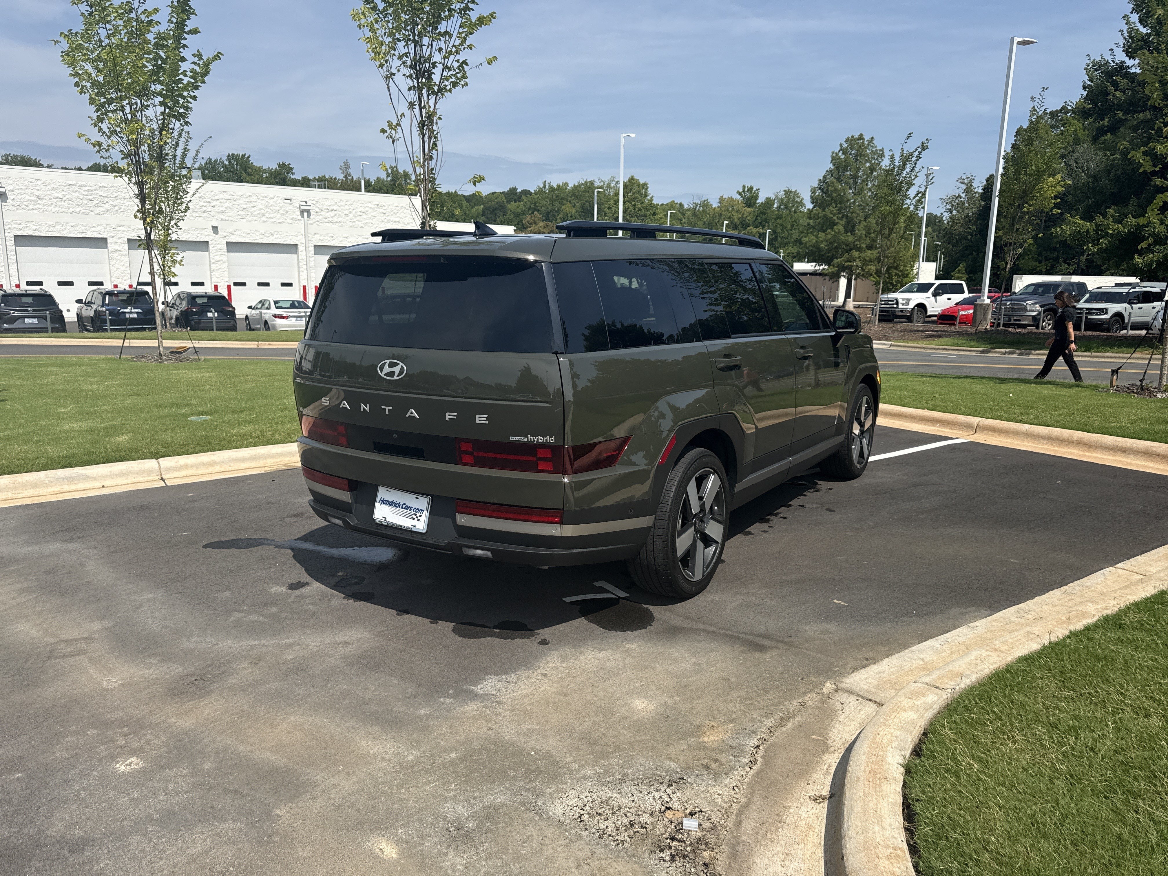 Used 2025 Hyundai Santa Fe Limited AWD/4WD image 10