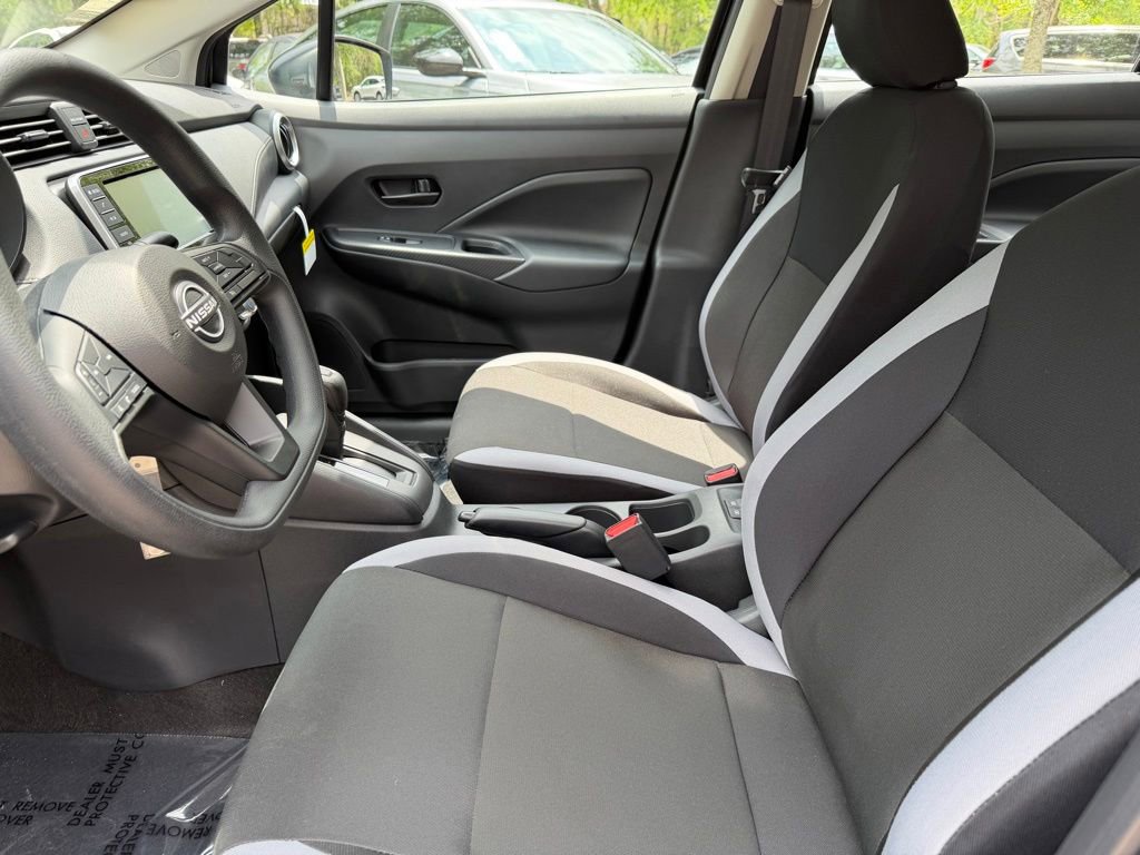 Used 2025 Nissan Versa S w/ Trunk Package FWD image 15