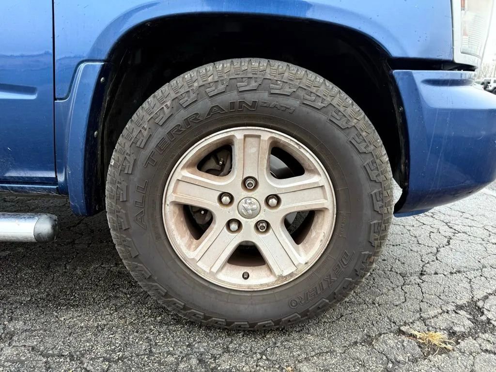 Used 2011 Dodge Dakota Big Horn image 11