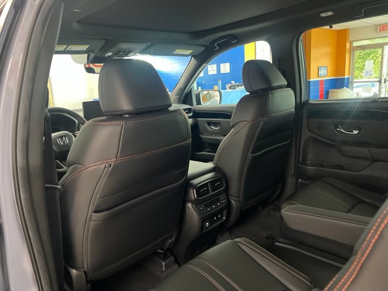 New 2026 Honda Pilot TrailSport image 16