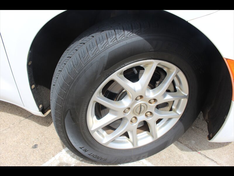 Used 2022 Chrysler Pacifica Touring-L FWD image 33