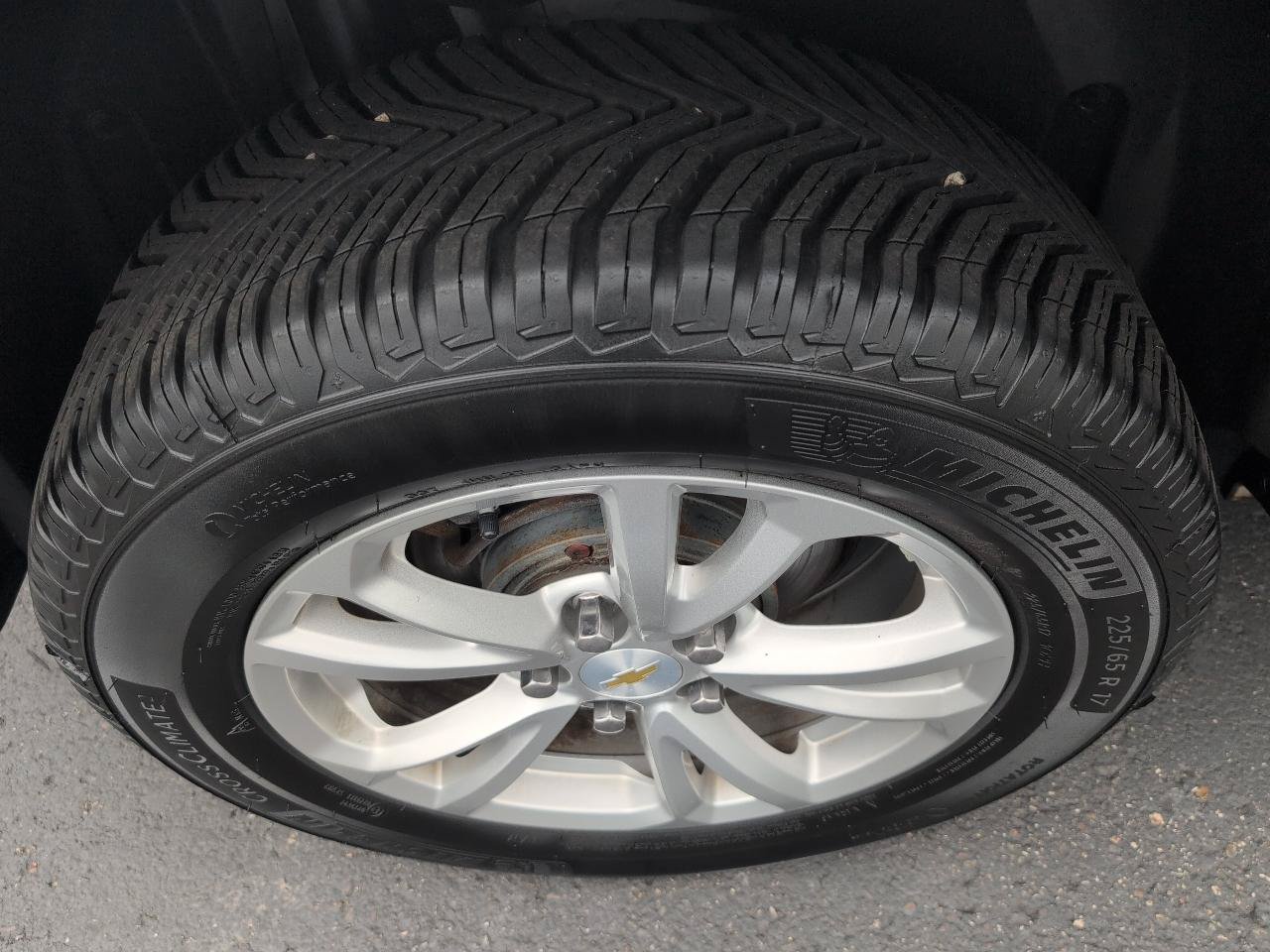 Used 2016 Chevrolet Equinox LT w/ Convenience Package AWD/4WD image 9