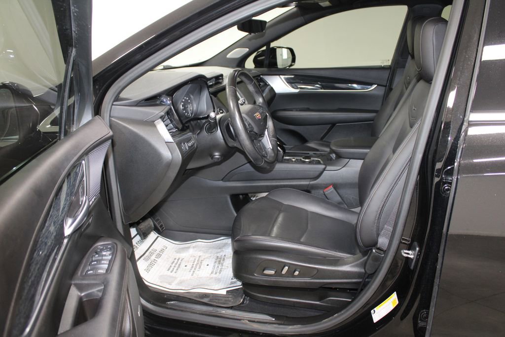 Used 2022 Cadillac XT5 Premium Luxury w/ Technology Package image 21