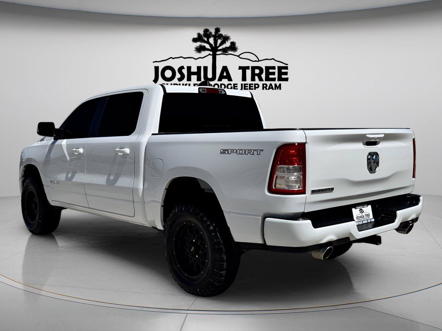Used 2021 RAM 1500 Big Horn RWD image 4