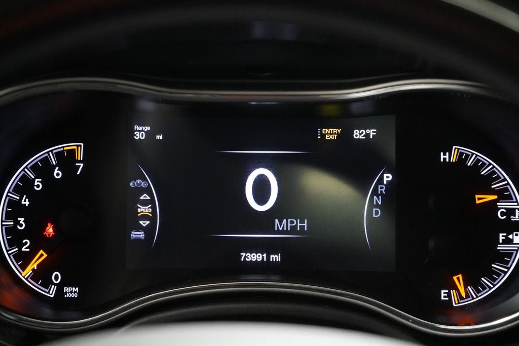 Used 2020 Jeep Grand Cherokee Overland AWD/4WD image 15