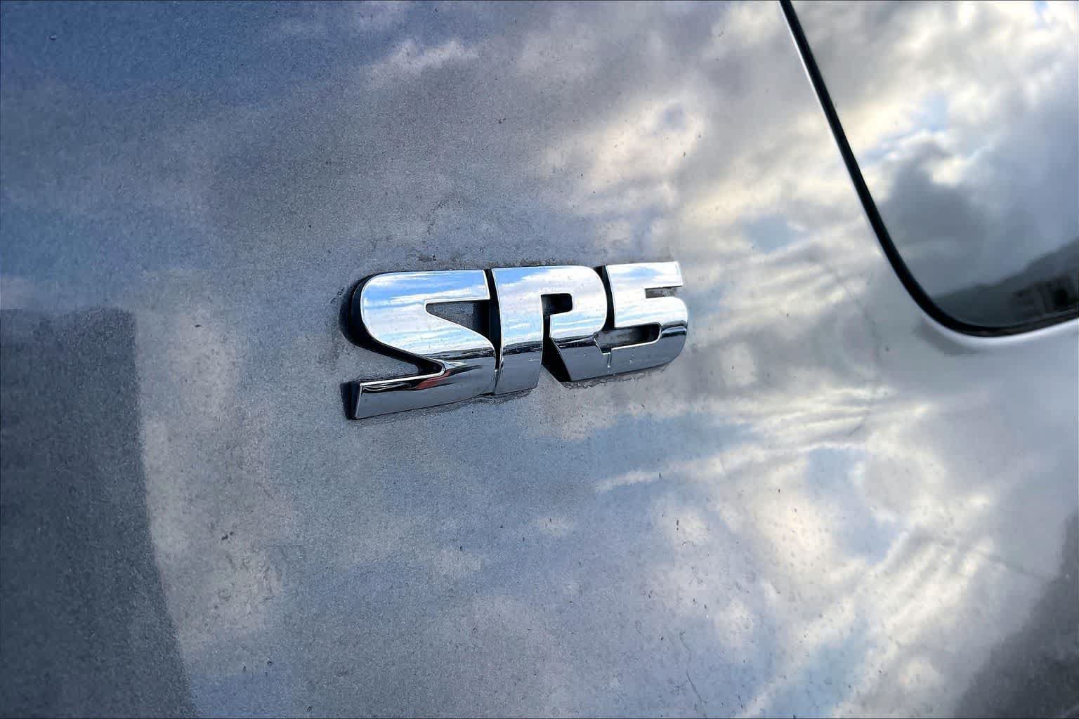Used 2018 Toyota 4Runner SR5 Premium RWD image 7