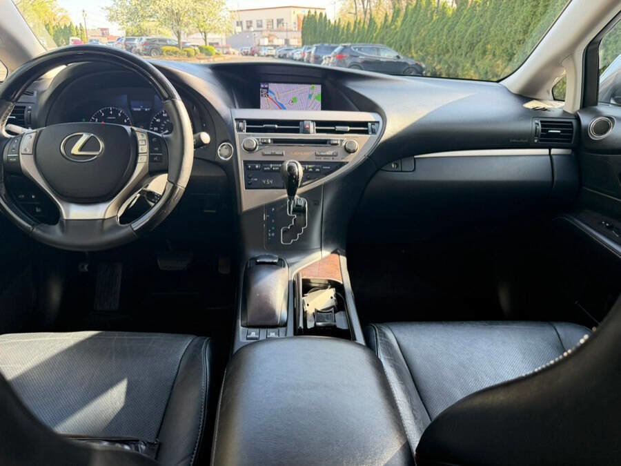 Used 2013 Lexus RX 350 AWD w/ Navigation Pkg image 29