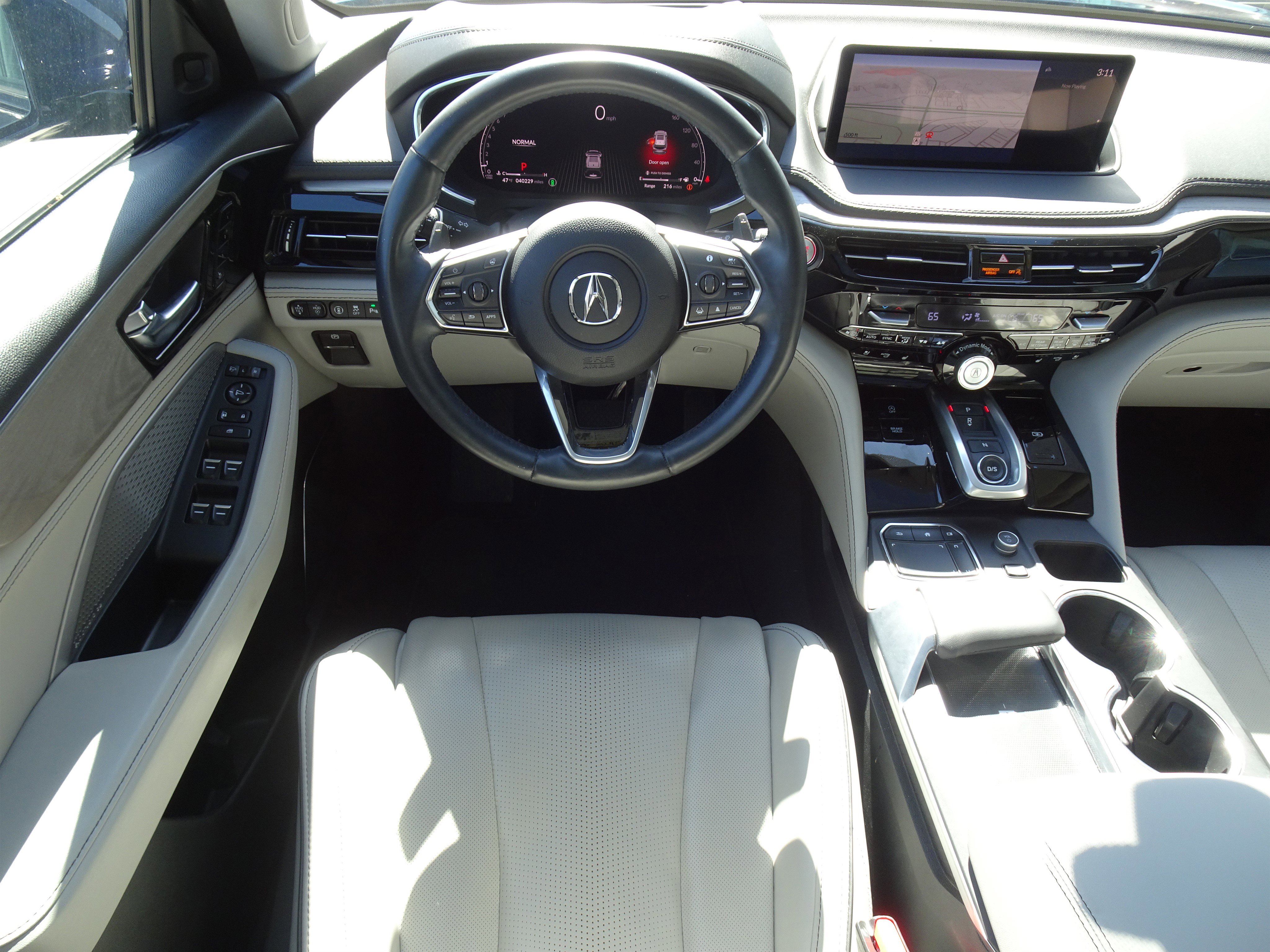 Used 2023 Acura MDX SH-AWD w/ Advance Package image 18