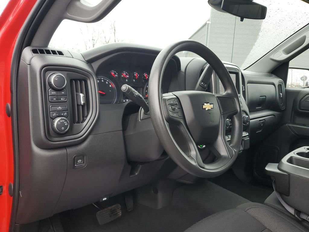 Used 2023 Chevrolet Silverado 1500 Custom w/ LPO, Dark Essentials Package AWD/4WD image 15