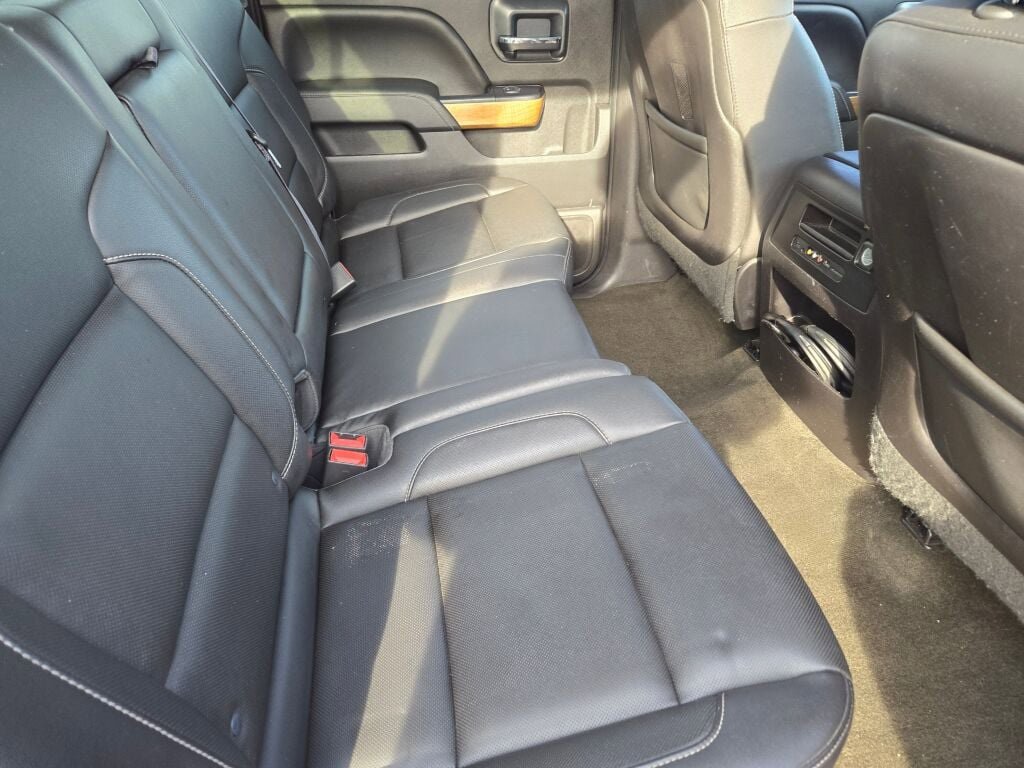 Used 2015 Chevrolet Silverado 1500 LTZ image 11