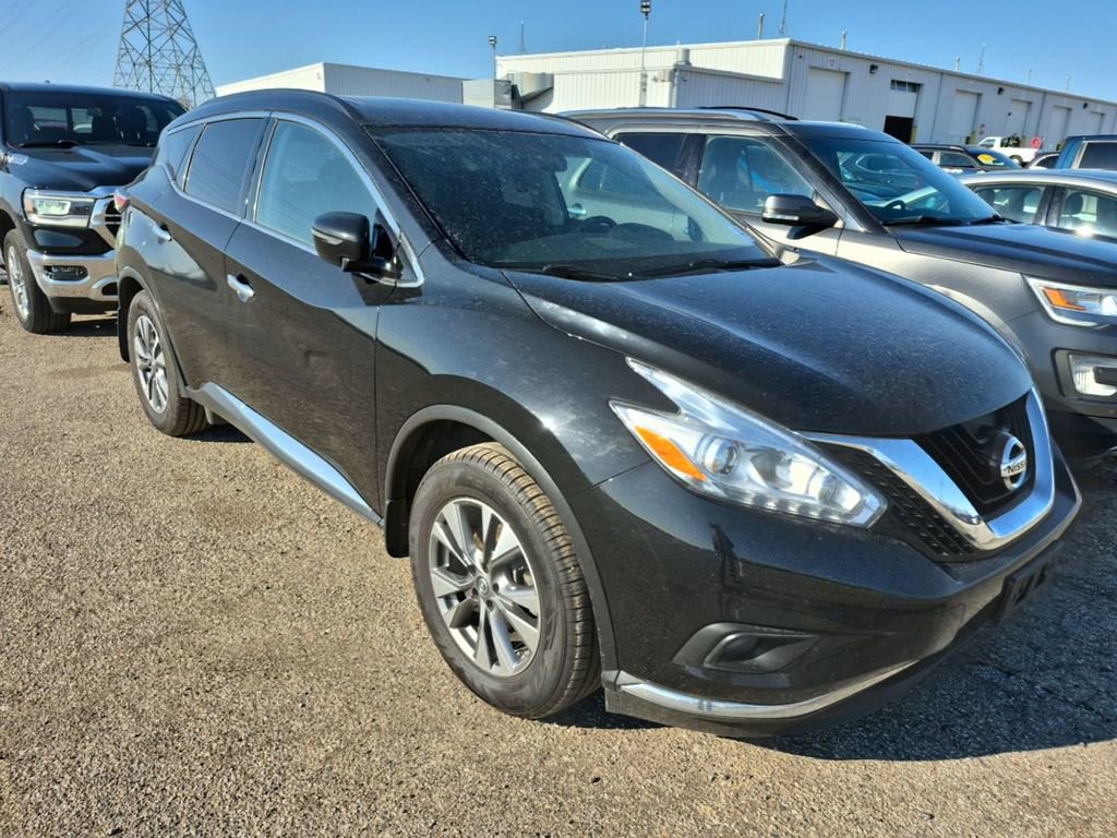 Used 2016 Nissan Murano SV image 4