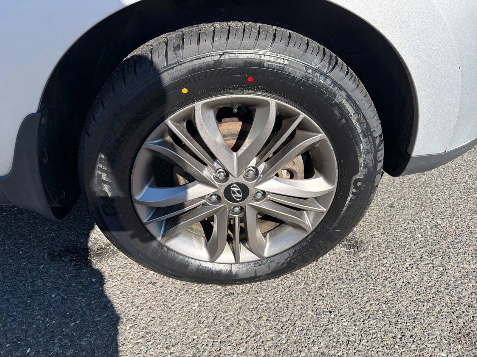 Used 2014 Hyundai Tucson GLS image 14