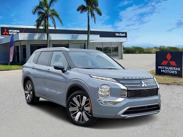 New 2026 Mitsubishi Outlander SEL image 1