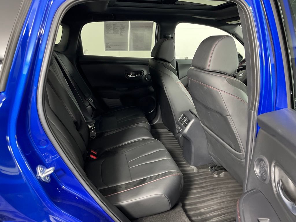 Certified 2025 Acura ADX A-Spec FWD image 9