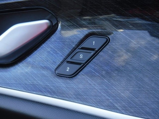 Used 2023 Jeep Grand Cherokee Trailhawk w/ Luxury Tech Group III image 22