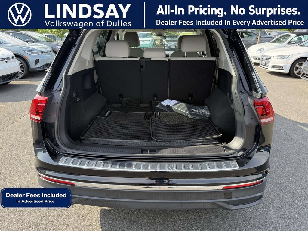 Used 2023 Volkswagen Tiguan S w/ Driver Assistance Package AWD/4WD image 15
