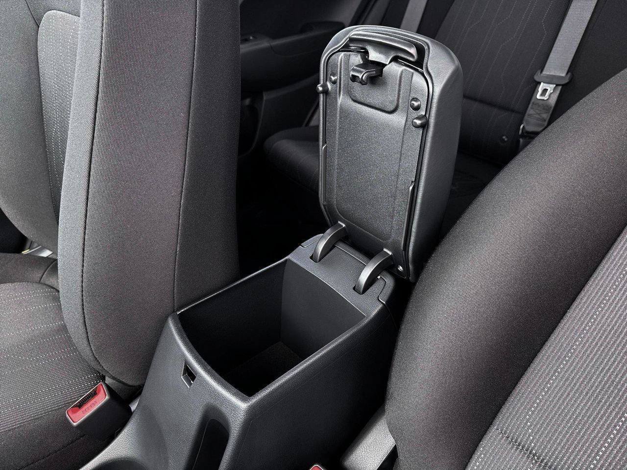 New 2026 Hyundai Venue SE FWD image 18