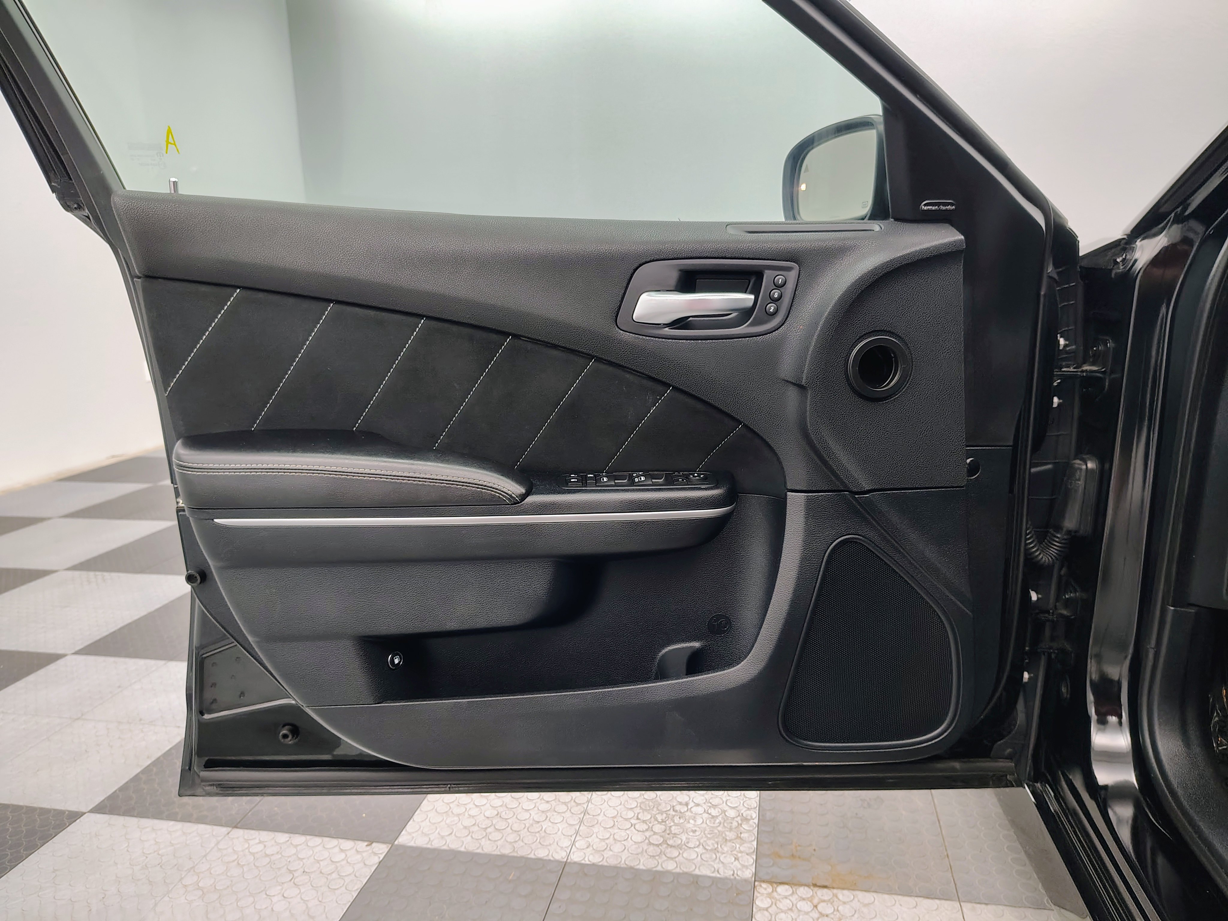 Used 2012 Dodge Charger SRT8 w/ Driver Confidence Group RWD image 19