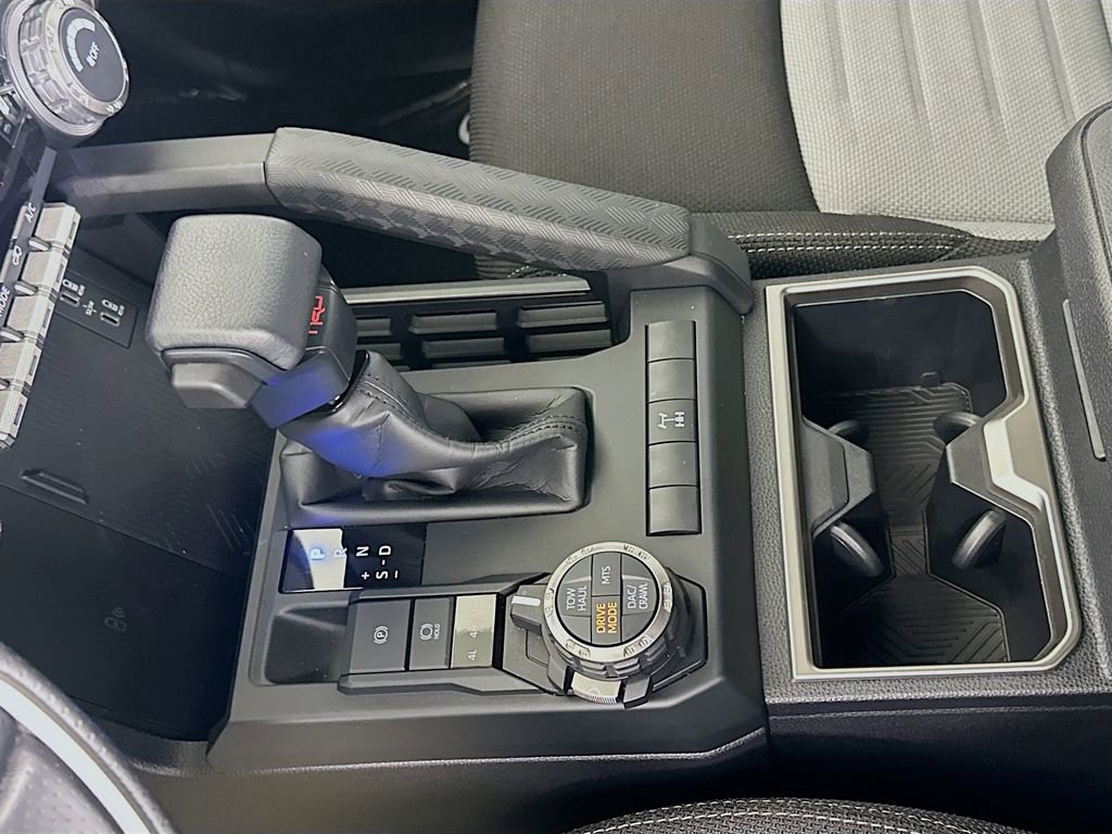 Certified 2025 Toyota 4Runner TRD Off-Road image 17