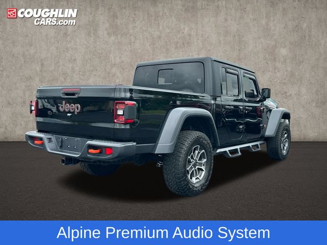 Used 2024 Jeep Gladiator Mojave w/ Technology Group AWD/4WD image 9
