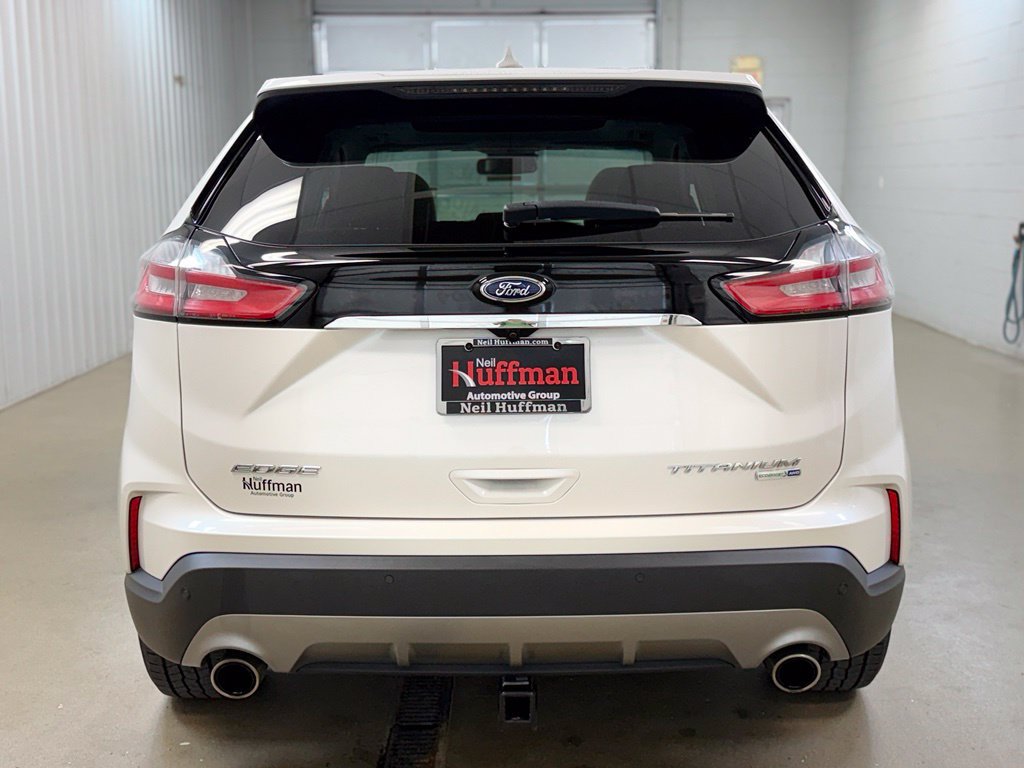 Used 2019 Ford Edge Titanium w/ Cold Weather Package AWD/4WD image 6