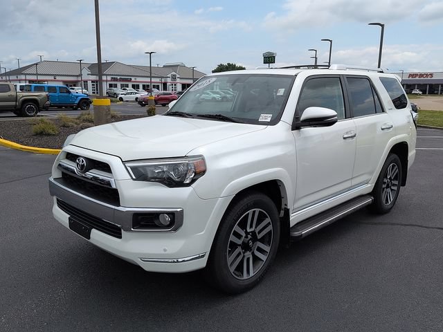 Used 2018 Toyota 4Runner Limited AWD/4WD image 3