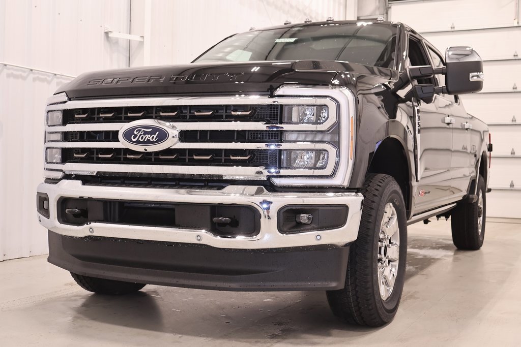 New 2026 Ford F350 King Ranch w/ Chrome Package image 4