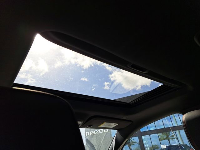 Used 2024 GMC Canyon AT4X image 13