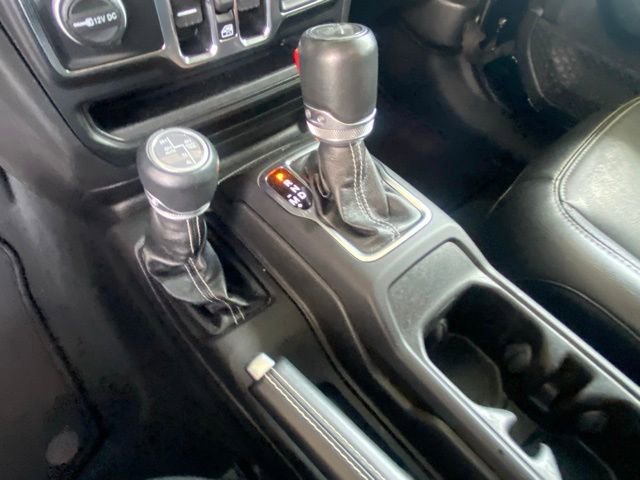 Used 2023 Jeep Wrangler Unlimited Sahara w/ Cold Weather Group image 23