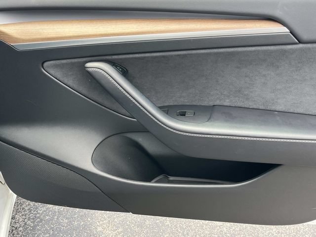 Used 2022 Tesla Model 3 RWD image 28