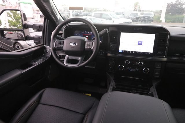 New 2026 Ford F250 Lariat w/ Black Appearance Package AWD/4WD image 25