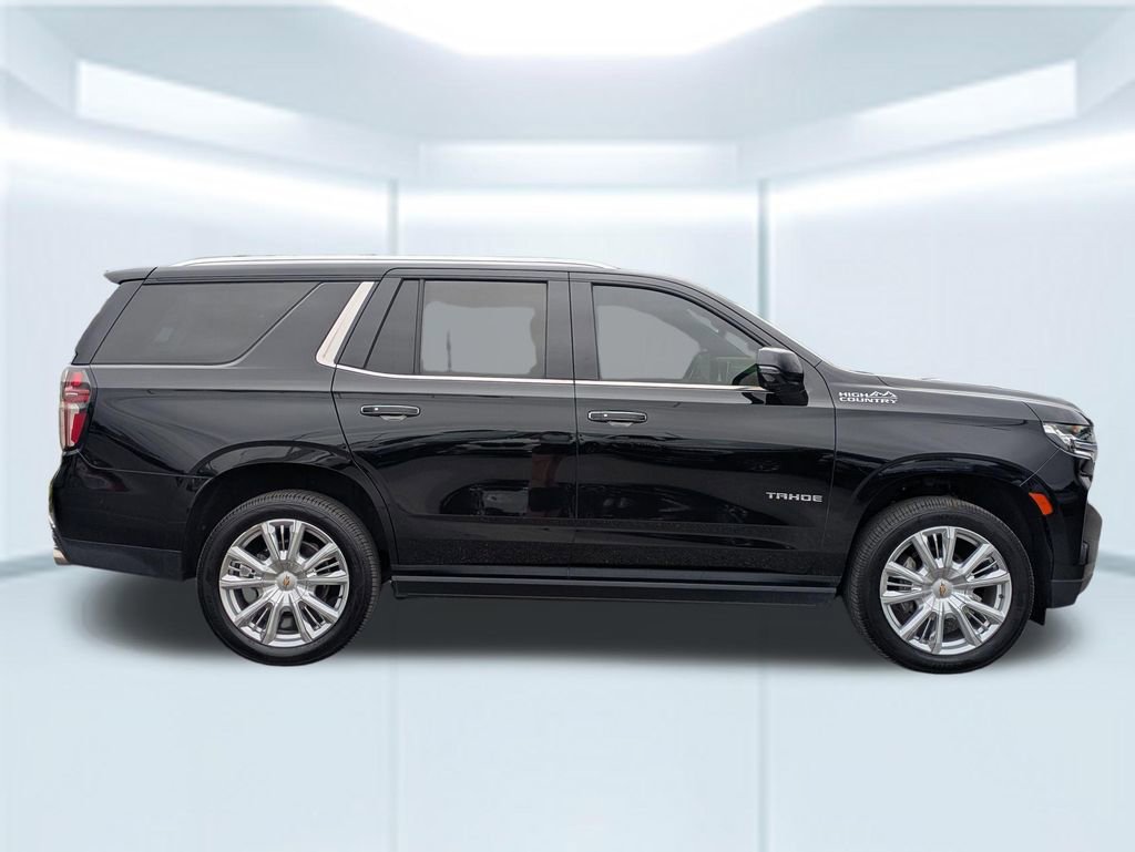 Used 2021 Chevrolet Tahoe High Country w/ Premium Package AWD/4WD image 6