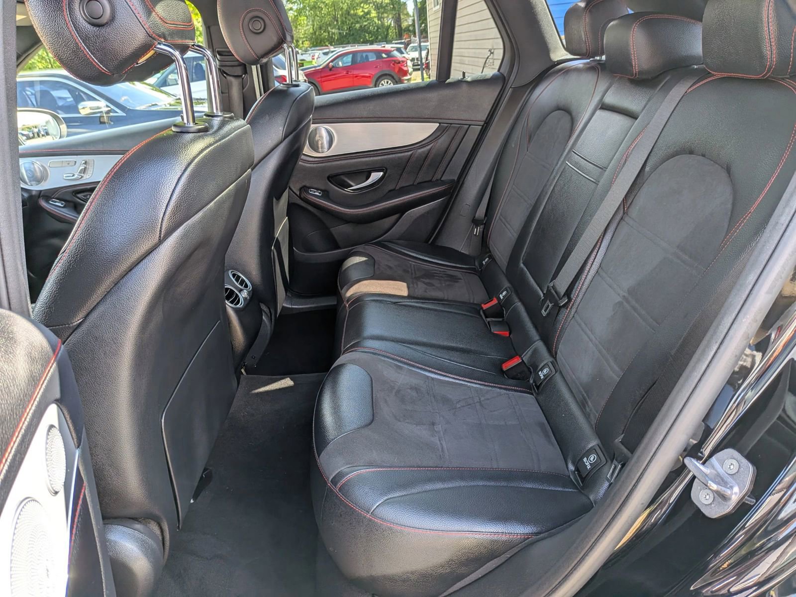 Used 2019 Mercedes-Benz GLC 43 AMG 4MATIC image 33