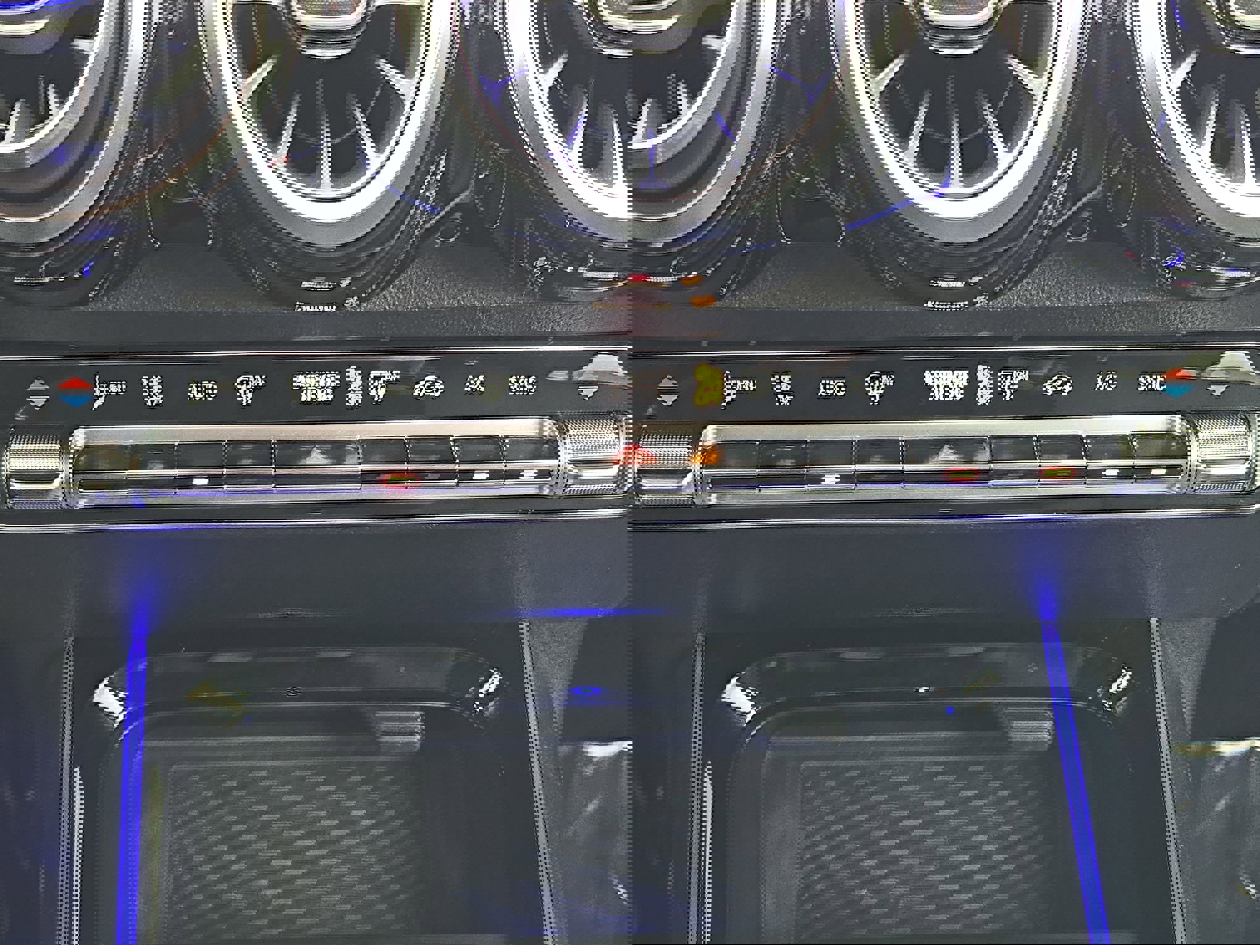 Certified 2022 Mercedes-Benz GLB 250 4MATIC image 24