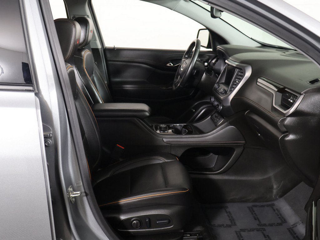 Used 2023 GMC Acadia AT4 w/ Preferred Package AWD/4WD image 32