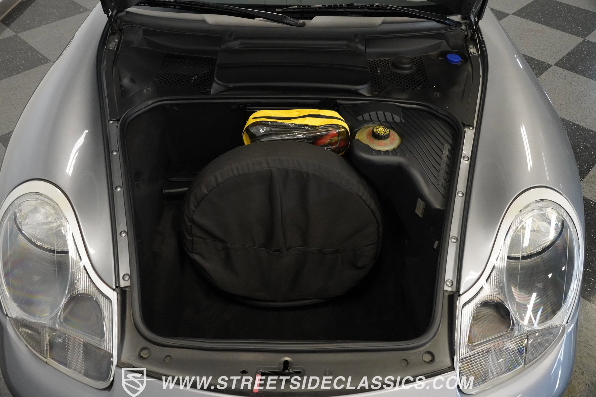 Used 2004 Porsche Boxster S image 4