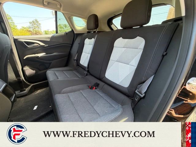 Used 2024 Chevrolet Trax LS FWD image 21