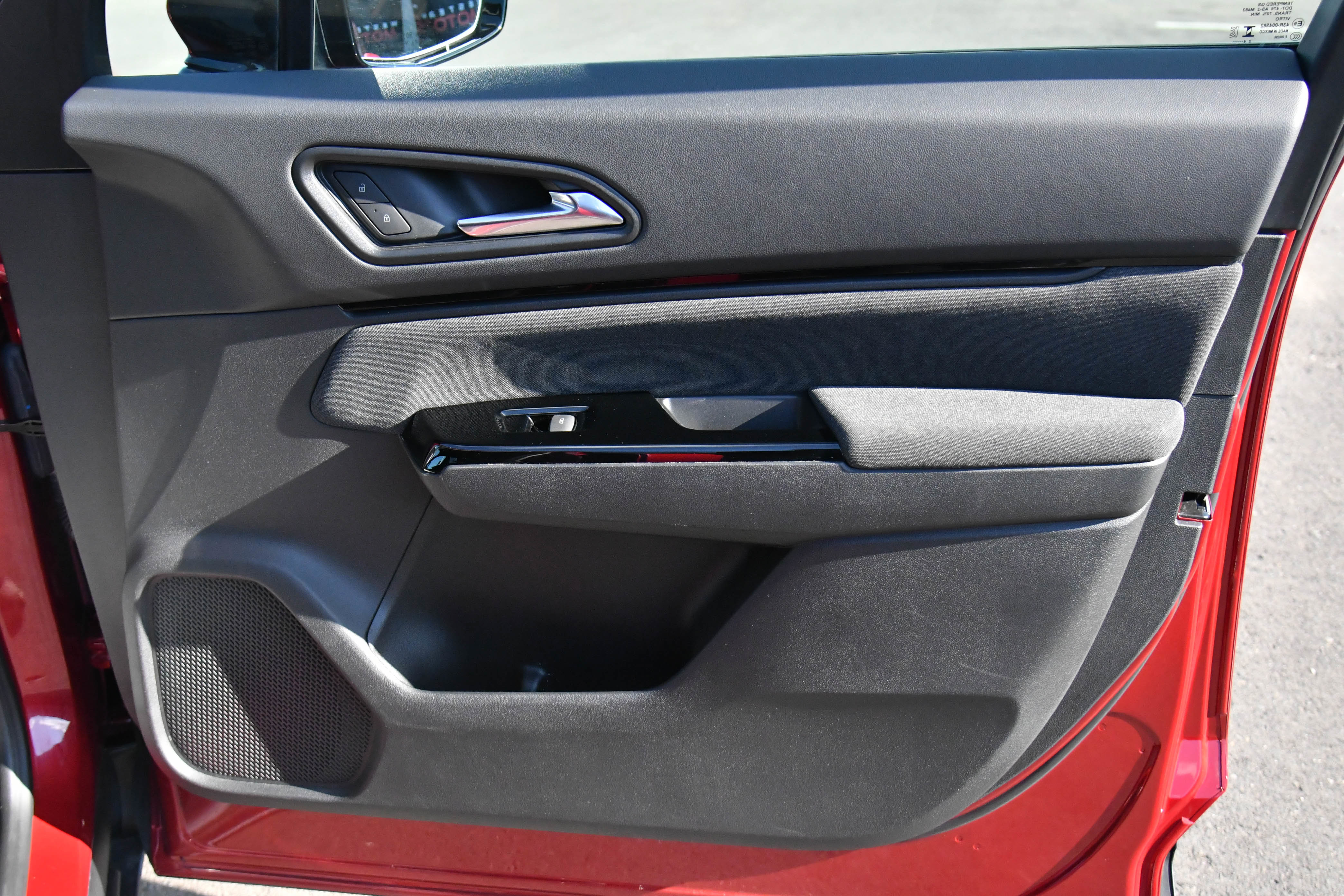 Used 2024 Honda Prologue EX image 46